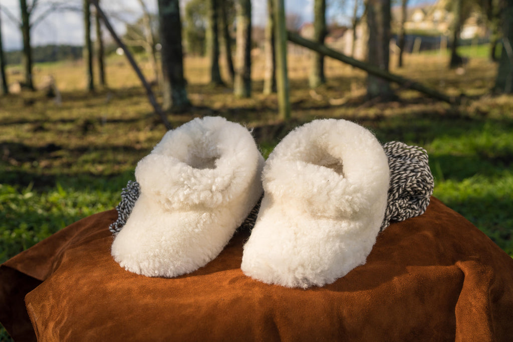 Handmade Sheepskin Slippers – Luxury Comfort from Patagonia Unisex Design – Made for everyone