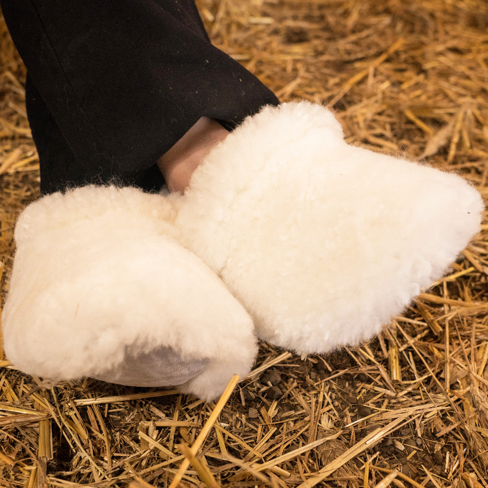 Handmade Sheepskin Slippers – Luxury Comfort from Patagonia Unisex Design – Made for everyone